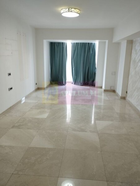 Vanzare apartament de 3 camere in zona Nerva Traian-Unirii